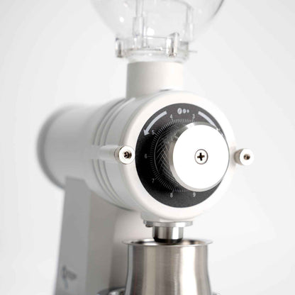 Precision Coffee Grinder - GS30 High-Performance Burr Mill for Perfectly Ground Espresso - Sip N Smile Australia 